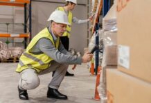 How to Secure Palletised Loads Efficiently in Modern Warehouses How to Secure Palletised Loads Efficiently in Modern Warehouses
